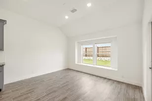 2204 Redding Dr, Mansfield, TX 76084 - Photo 14