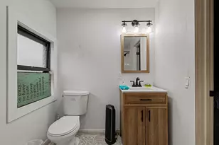 1113 Commerce Dr, Greenville, TX 75401 - Photo 14