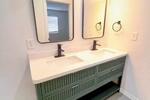 1608 Hutchinson St, Mesquite, TX 75150 - Photo 16