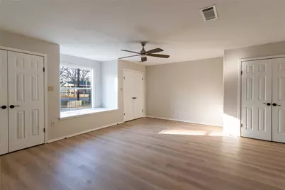 313 S Prairie Street, Pilot Point, TX 76258 - Photo 6