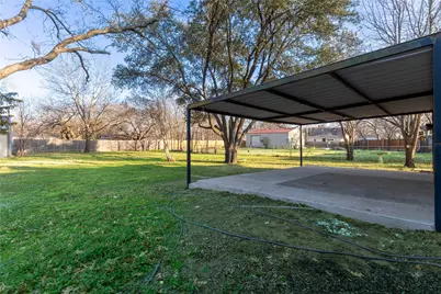 313 S Prairie Street, Pilot Point, TX 76258 - Photo 16