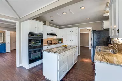 2521 Nature Bend Lane, Carrollton, TX 75006 - Photo 8