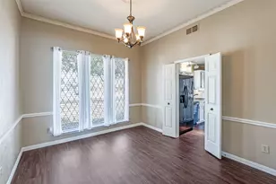 2521 Nature Bend Ln, Carrollton, TX 75006 - Photo 8