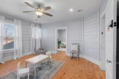 915 N Center Street, Bonham, TX 75418 - Photo 20