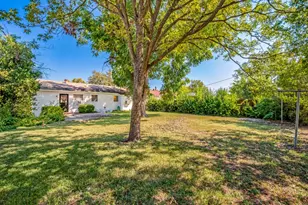 4318 Pineridge Dr, Garland, TX 75042 - Photo 32