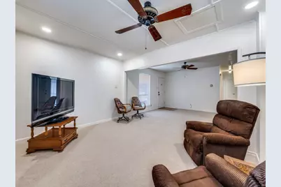 4318 Pineridge Drive, Garland, TX 75042 - Photo 12