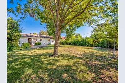 4318 Pineridge Drive, Garland, TX 75042 - Photo 26