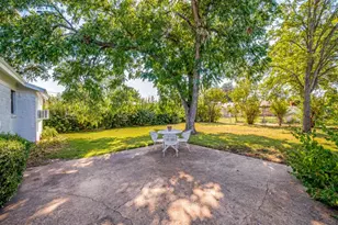 4318 Pineridge Dr, Garland, TX 75042 - Photo 30