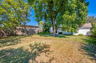 4318 Pineridge Dr, Garland, TX 75042 - Photo 34