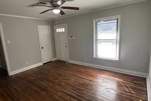 1021 N 23 1/2 St, Corsicana, TX 75110 - Photo 4