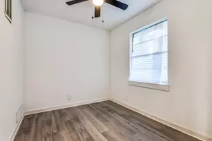 2117 Beaumont St, Grand Prairie, TX 75051 - Photo 18