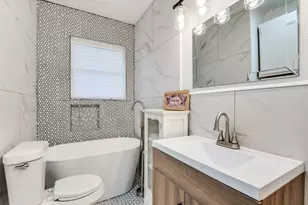 2117 Beaumont St, Grand Prairie, TX 75051 - Photo 16