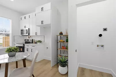 1925 S 20th Street, Waco, TX 76706 - Photo 8