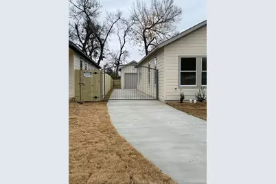 3614 Latimer Street, Dallas, TX 75215 - Photo 2