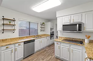 3905 St Christopher Ln, Dallas, TX 75287 - Photo 10