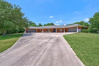 1246 Kiowa Drive W, Gainesville, TX 76240 - Photo 8