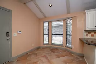 618 Stone Canyon Dr, Irving, TX 75063 - Photo 8