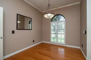 618 Stone Canyon Dr, Irving, TX 75063 - Photo 4