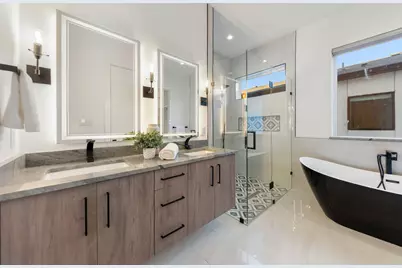 2433 Vagas Street, Dallas, TX 75219 - Photo 22