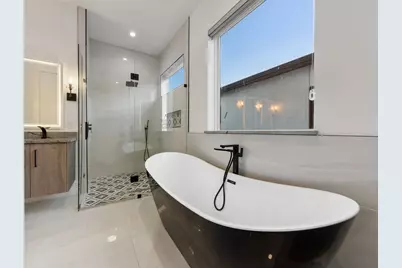 2433 Vagas Street, Dallas, TX 75219 - Photo 24