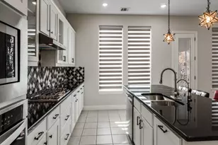 2152 Bailey St, Carrollton, TX 75010 - Photo 4