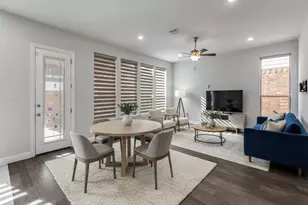 2152 Bailey St, Carrollton, TX 75010 - Photo 2