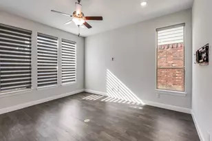 2152 Bailey St, Carrollton, TX 75010 - Photo 8