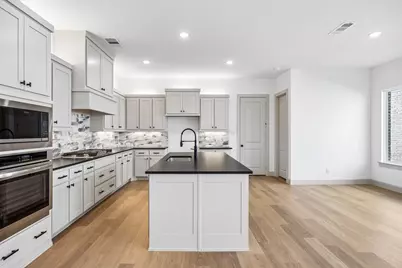 321 Walker Parkway, Celina, TX 75009 - Photo 10