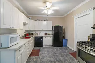 409 N Sylvania Ave, Fort Worth, TX 76111 - Photo 12