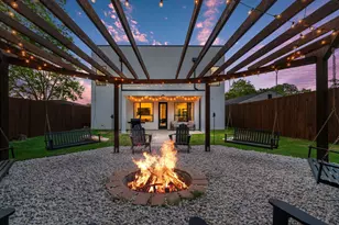 1954 Pueblo St, Dallas, TX 75212 - Photo 32