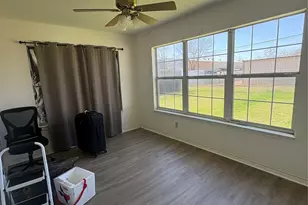 305 N Neches St, Whitney, TX 76692 - Photo 8