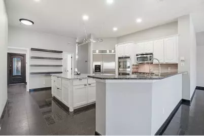 12701 Beech Tree Lane, Euless, TX 76040 - Photo 18