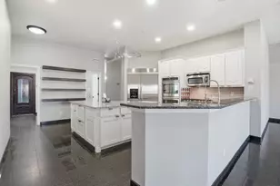 12701 Beech Tree Ln, Euless, TX 76040 - Photo 18