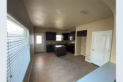 1828 Velarde Road, Fort Worth, TX 76131 - Photo 4