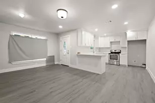 3624 Baylor St, Forest Hill, TX 76119 - Photo 8