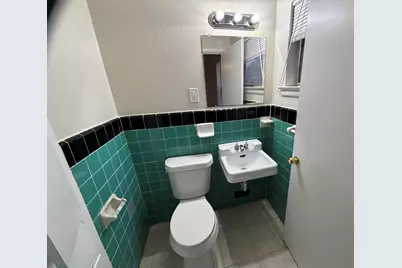 1222 Brookhollow Drive, Irving, TX 75061 - Photo 8