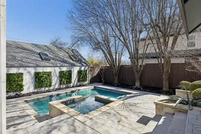 7030 Blackwood Drive, Dallas, TX 75231 - Photo 2