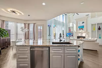 3917 Autumn Lane, Bedford, TX 76021 - Photo 16