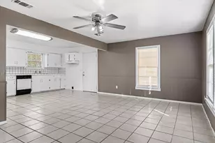 209 N Richardson St, Grand Saline, TX 75140 - Photo 6