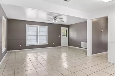 209 N Richardson Street, Grand Saline, TX 75140 - Photo 12