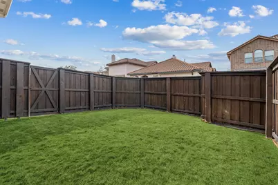 821 La Cima, Irving, TX 75039 - Photo 26