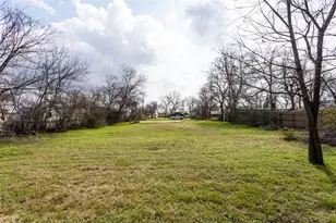 5925 Posey Ln, Haltom City, TX 76117 - Photo 1