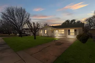 1419 Cascade St, Mesquite, TX 75149 - Photo 4