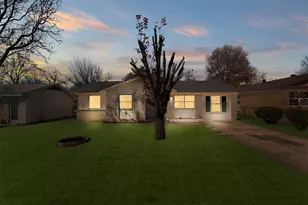 1419 Cascade St, Mesquite, TX 75149 - Photo 2