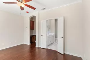 1020 Texas St, Fort Worth, TX 76102 - Photo 14