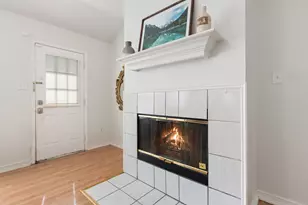 3133 Summerfield Ln, Grand Prairie, TX 75052 - Photo 4