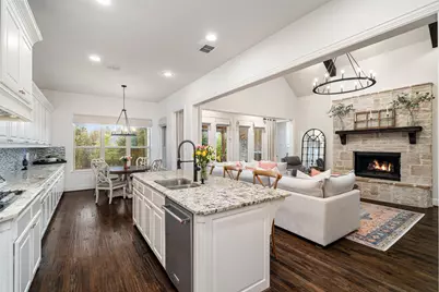 321 Hitch Wagon Drive, McKinney, TX 75071 - Photo 2