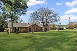 1101 Hillside Dr, Keller, TX 76248 - Photo 26