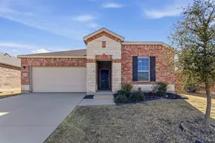 1520 Waggoner Dr, Aubrey, TX 76227 - Photo 2