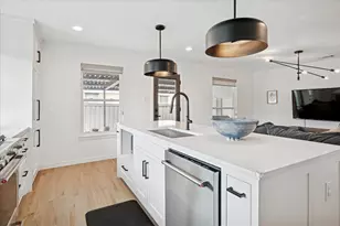 3148 Woodwind Ln, Dallas, TX 75229 - Photo 12